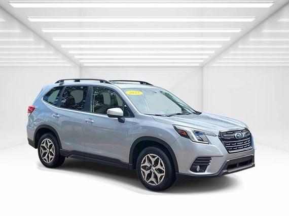 SUBARU FORESTER 2023 JF2SKAEC6PH462684 image