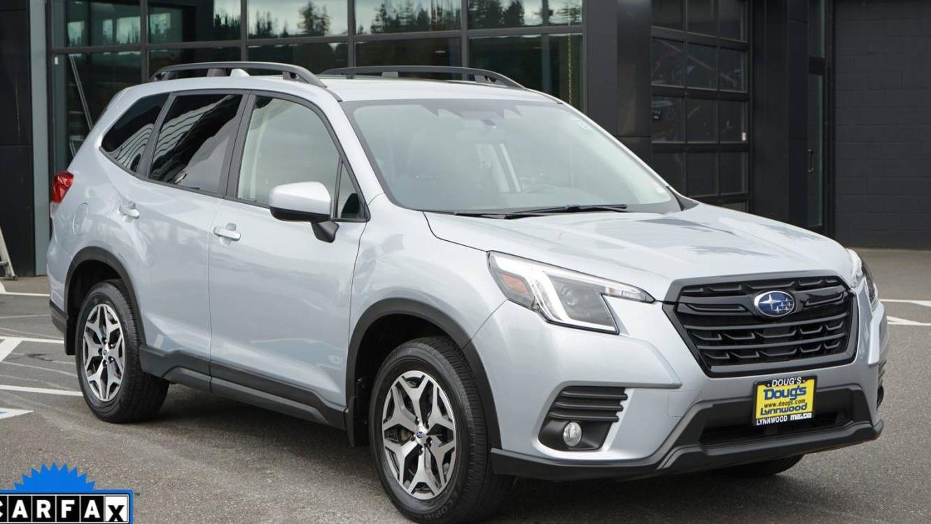 SUBARU FORESTER 2023 JF2SKAEC9PH532825 image