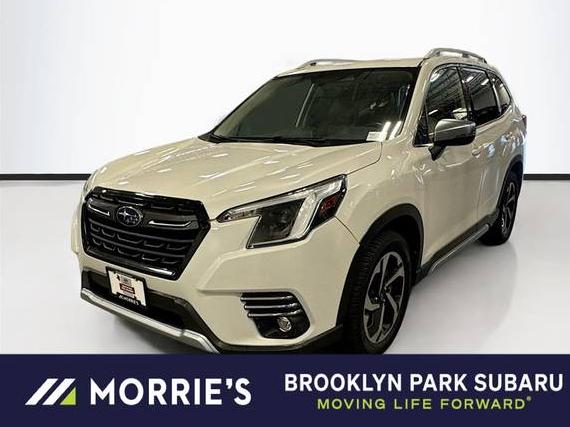 SUBARU FORESTER 2023 JF2SKARC2PH403335 image