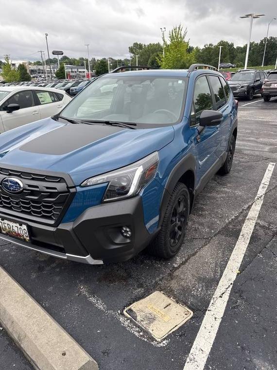 SUBARU FORESTER 2023 JF2SKAMC7PH533991 image