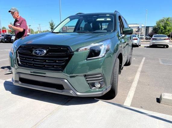 SUBARU FORESTER 2023 JF2SKAEC3PH470712 image