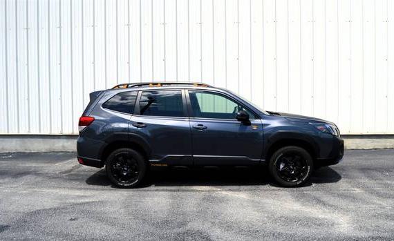 SUBARU FORESTER 2023 JF2SKALC6PH456709 image