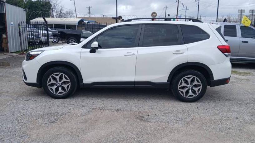 SUBARU FORESTER 2019 JF2SKAGC7KH538290 image