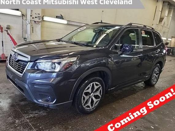 SUBARU FORESTER 2019 JF2SKAEC2KH463663 image