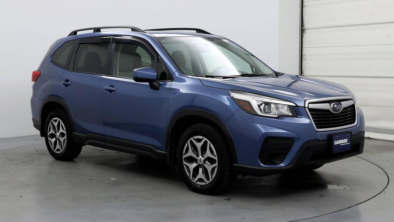 SUBARU FORESTER 2019 JF2SKAEC3KH485025 image