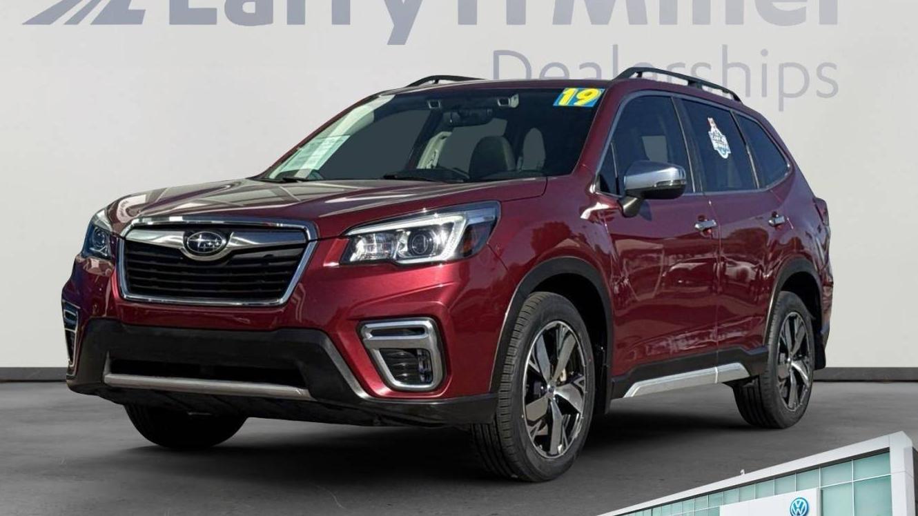 SUBARU FORESTER 2019 JF2SKAWC3KH587133 image