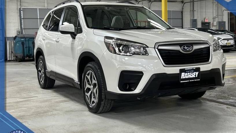 SUBARU FORESTER 2019 JF2SKAGC7KH504768 image