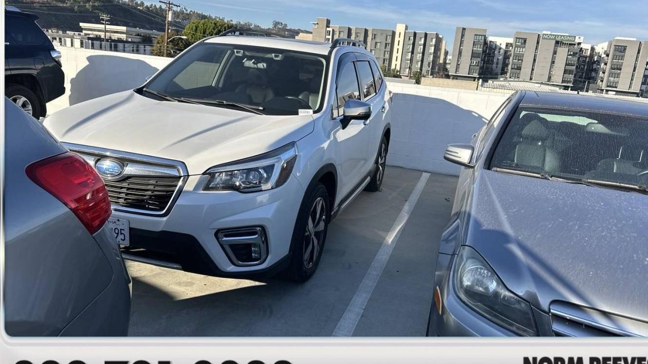 SUBARU FORESTER 2019 JF2SKAWC4KH540337 image