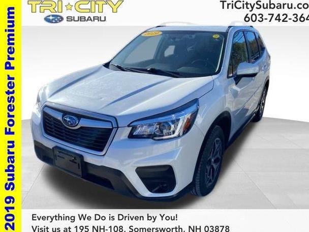 SUBARU FORESTER 2019 JF2SKAGC7KH586694 image