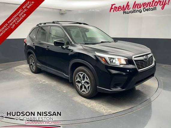 SUBARU FORESTER 2019 JF2SKAEC9KH593598 image
