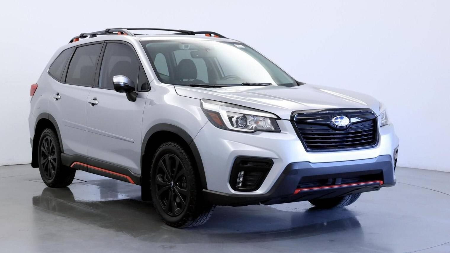 SUBARU FORESTER 2019 JF2SKAPC2KH488124 image