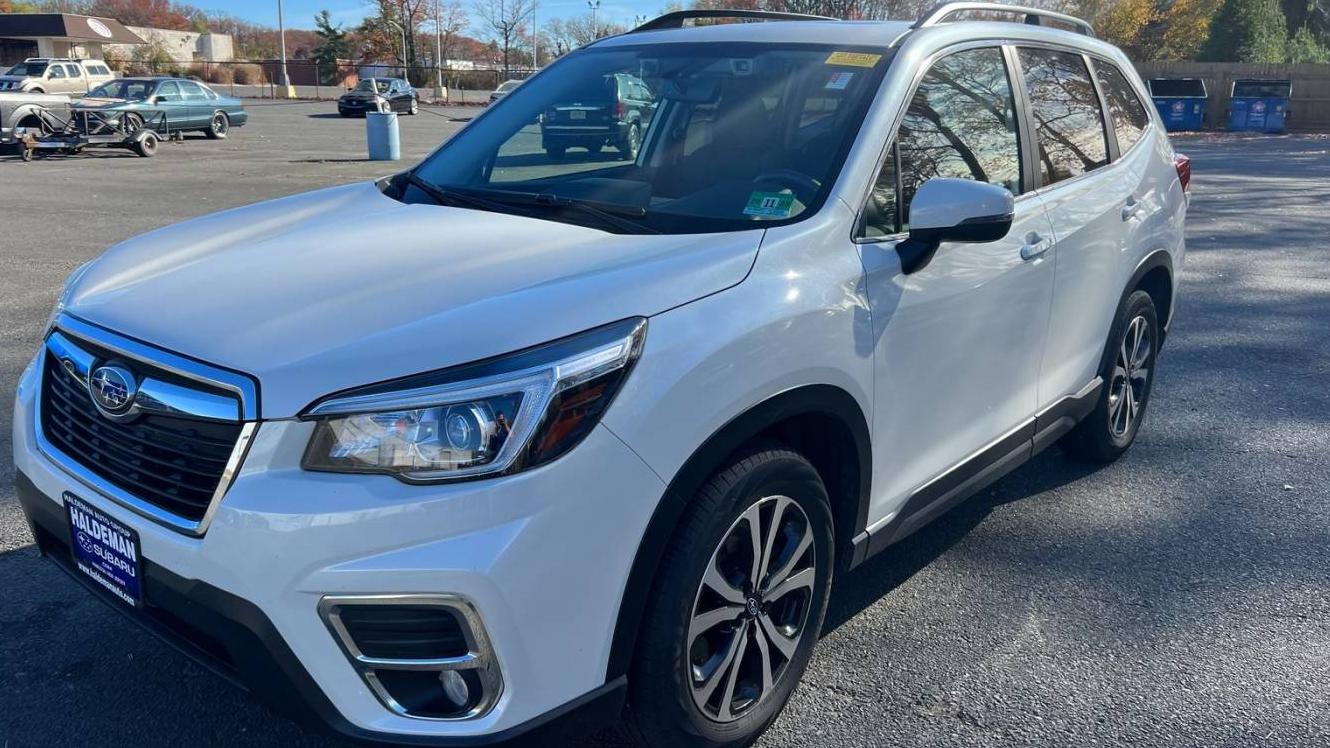 SUBARU FORESTER 2019 JF2SKAUC4KH418385 image