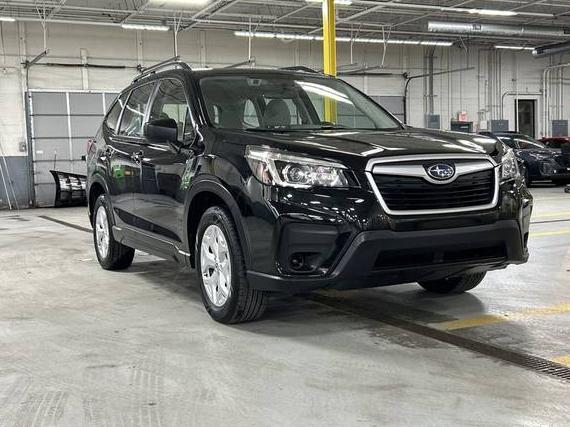 SUBARU FORESTER 2019 JF2SKACC4KH462212 image