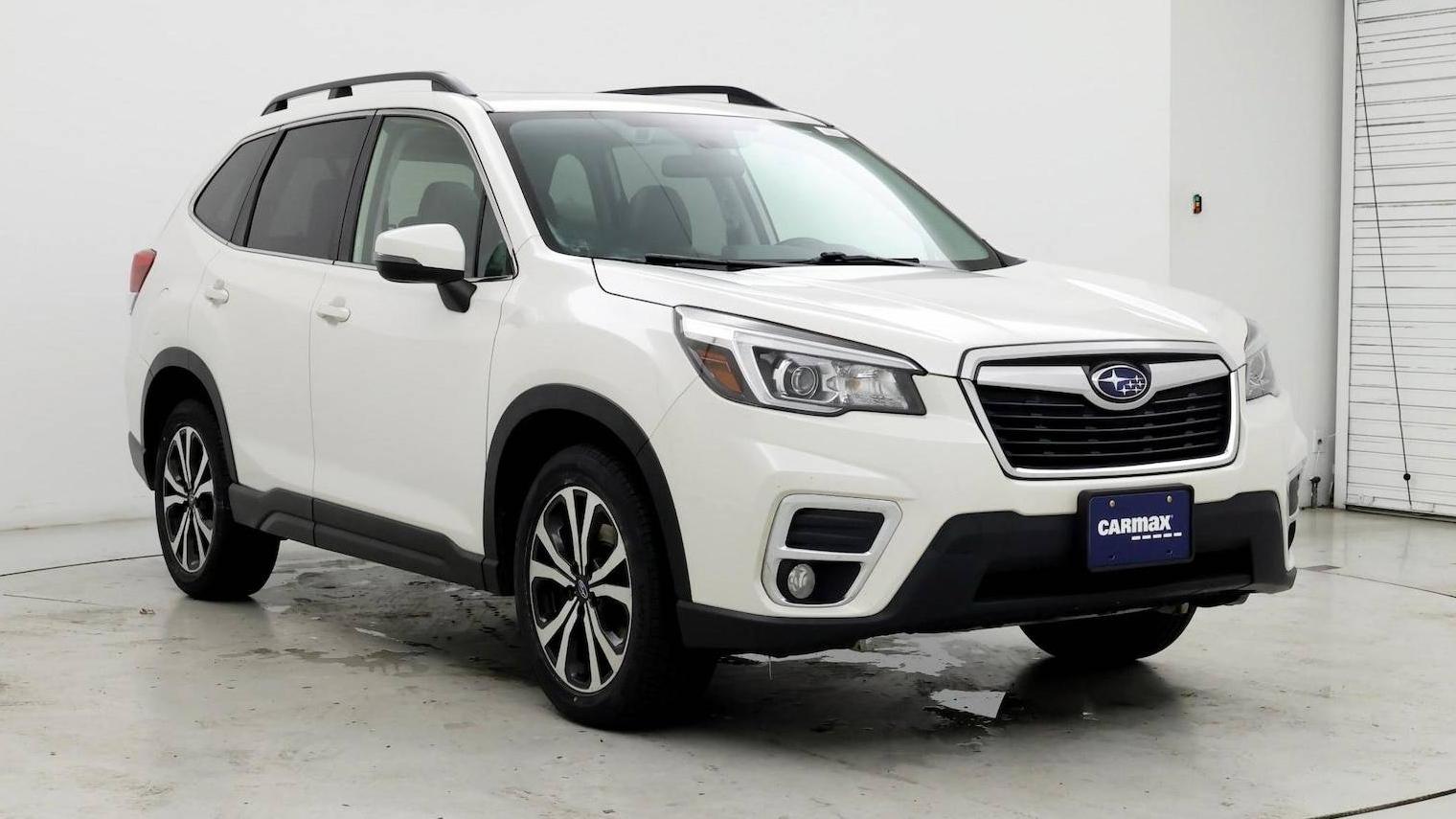 SUBARU FORESTER 2019 JF2SKASC4KH508834 image