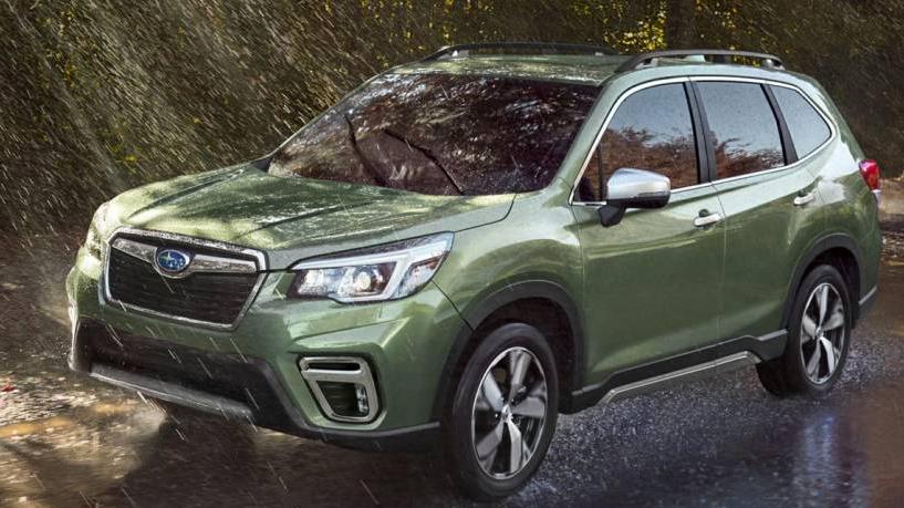 SUBARU FORESTER 2019 JF2SKAWC2KH526825 image