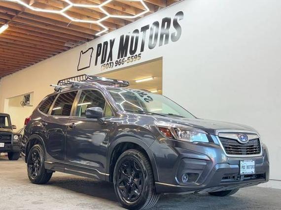 SUBARU FORESTER 2019 JF2SKAGC6KH517950 image
