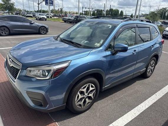 SUBARU FORESTER 2019 JF2SKAGC3KH430961 image