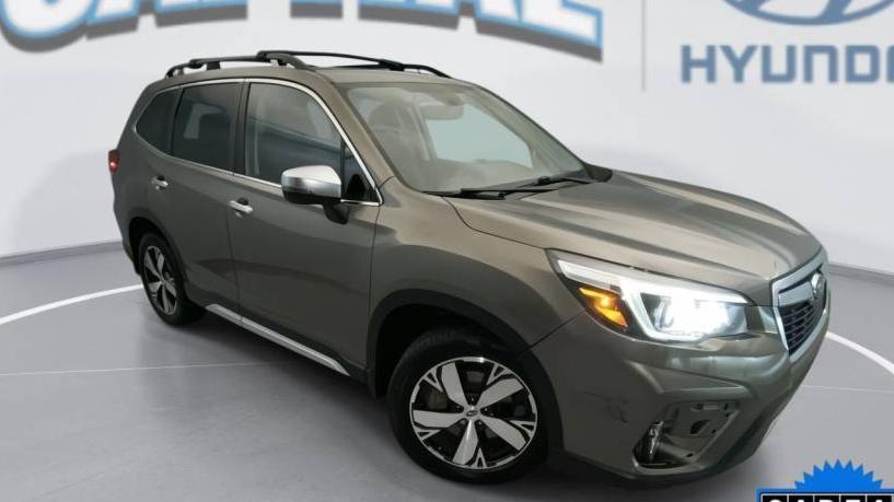 SUBARU FORESTER 2019 JF2SKAWCXKH513773 image