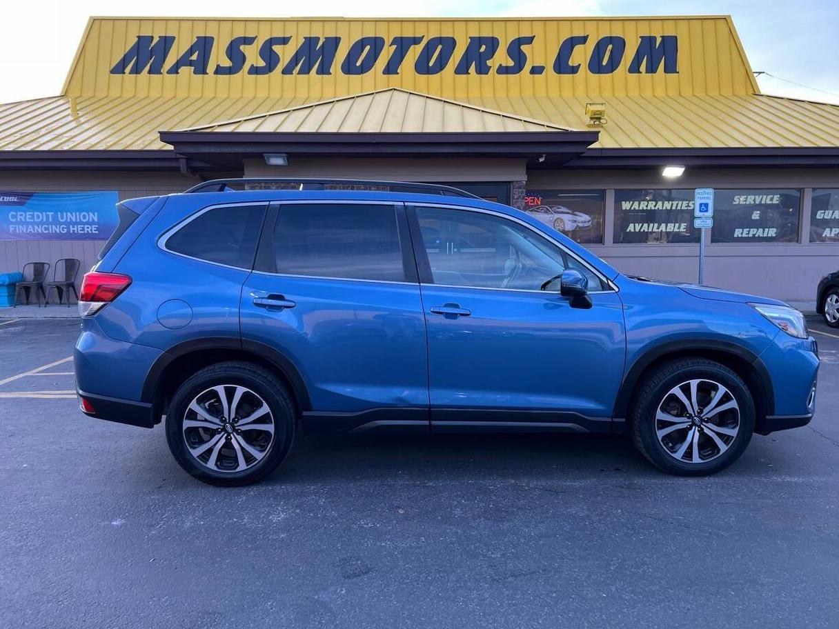 SUBARU FORESTER 2019 JF2SKAUC7KH466222 image