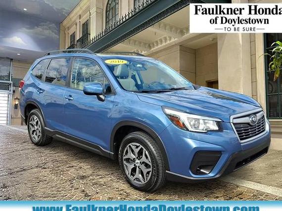 SUBARU FORESTER 2019 JF2SKAGC8KH468976 image