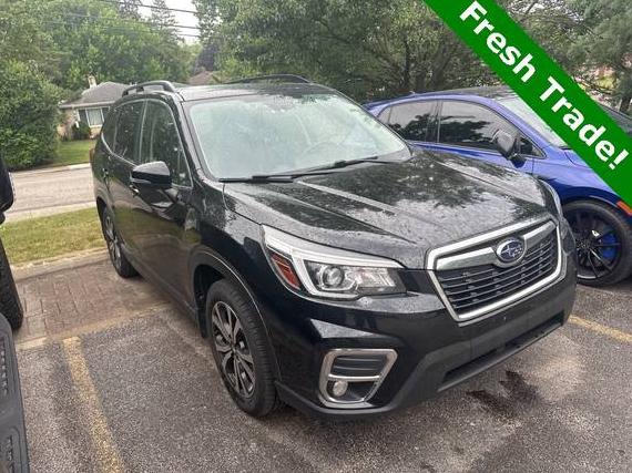 SUBARU FORESTER 2019 JF2SKAUC4KH405491 image