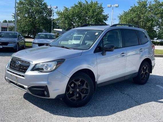 SUBARU FORESTER 2018 JF2SJAEC0JH463632 image