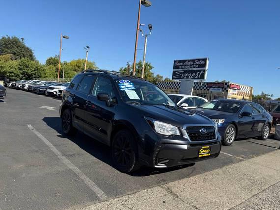 SUBARU FORESTER 2018 JF2SJGEC8JH553260 image