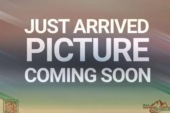 SUBARU FORESTER 2018 JF2SJARC2JH522156 image