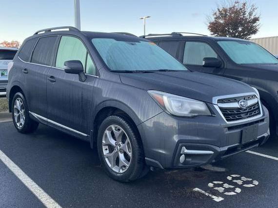 SUBARU FORESTER 2018 JF2SJAWCXJH439692 image