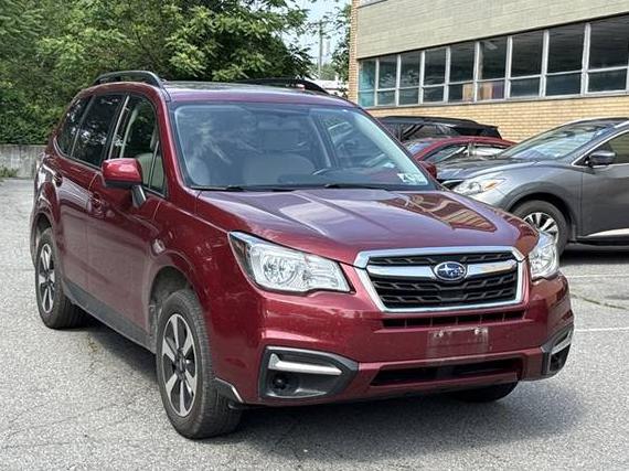 SUBARU FORESTER 2018 JF2SJAEC0JG522636 image