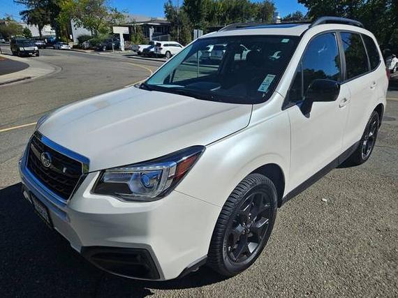 SUBARU FORESTER 2018 JF2SJAEC3JH462278 image