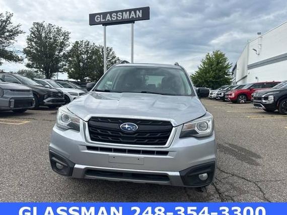 SUBARU FORESTER 2018 JF2SJAEC1JH442448 image