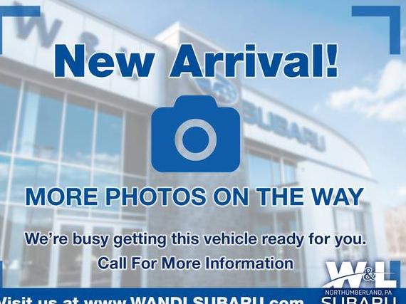SUBARU FORESTER 2018 JF2SJARCXJH495501 image