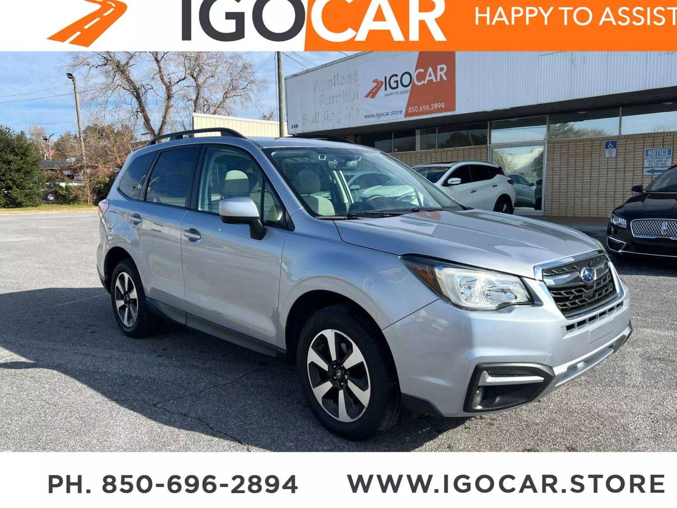 SUBARU FORESTER 2018 JF2SJAGC8JH432920 image