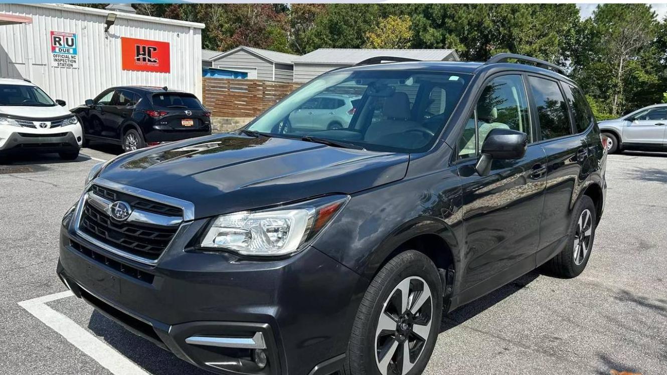 SUBARU FORESTER 2018 JF2SJAGC5JH488958 image