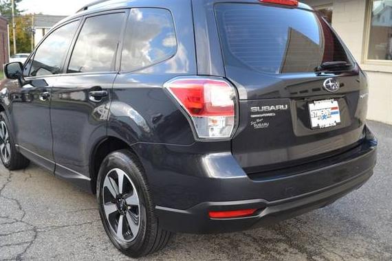 SUBARU FORESTER 2018 JF2SJABC5JH540080 image