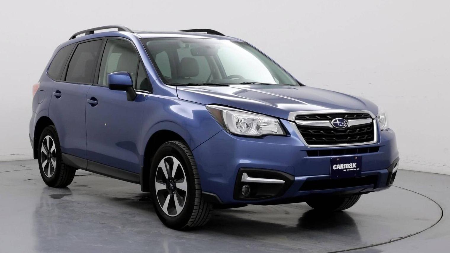 SUBARU FORESTER 2018 JF2SJAGCXJH551973 image