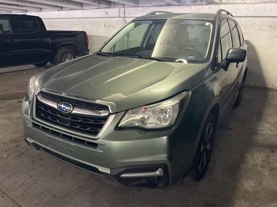 SUBARU FORESTER 2018 JF2SJAEC1JH453448 image