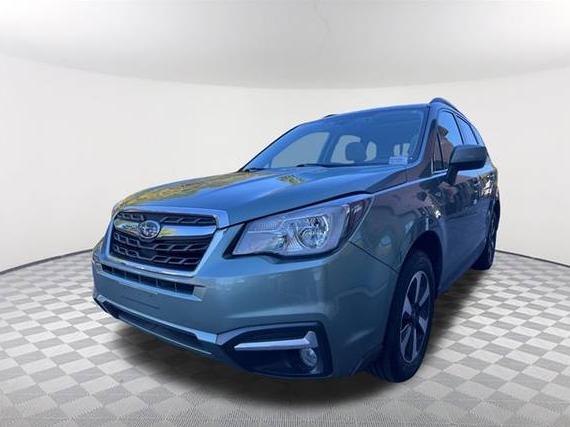 SUBARU FORESTER 2018 JF2SJAGC5JH577509 image