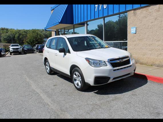SUBARU FORESTER 2018 JF2SJAAC4JH585643 image