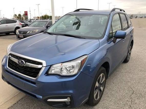 SUBARU FORESTER 2018 JF2SJAGC7JH528084 image