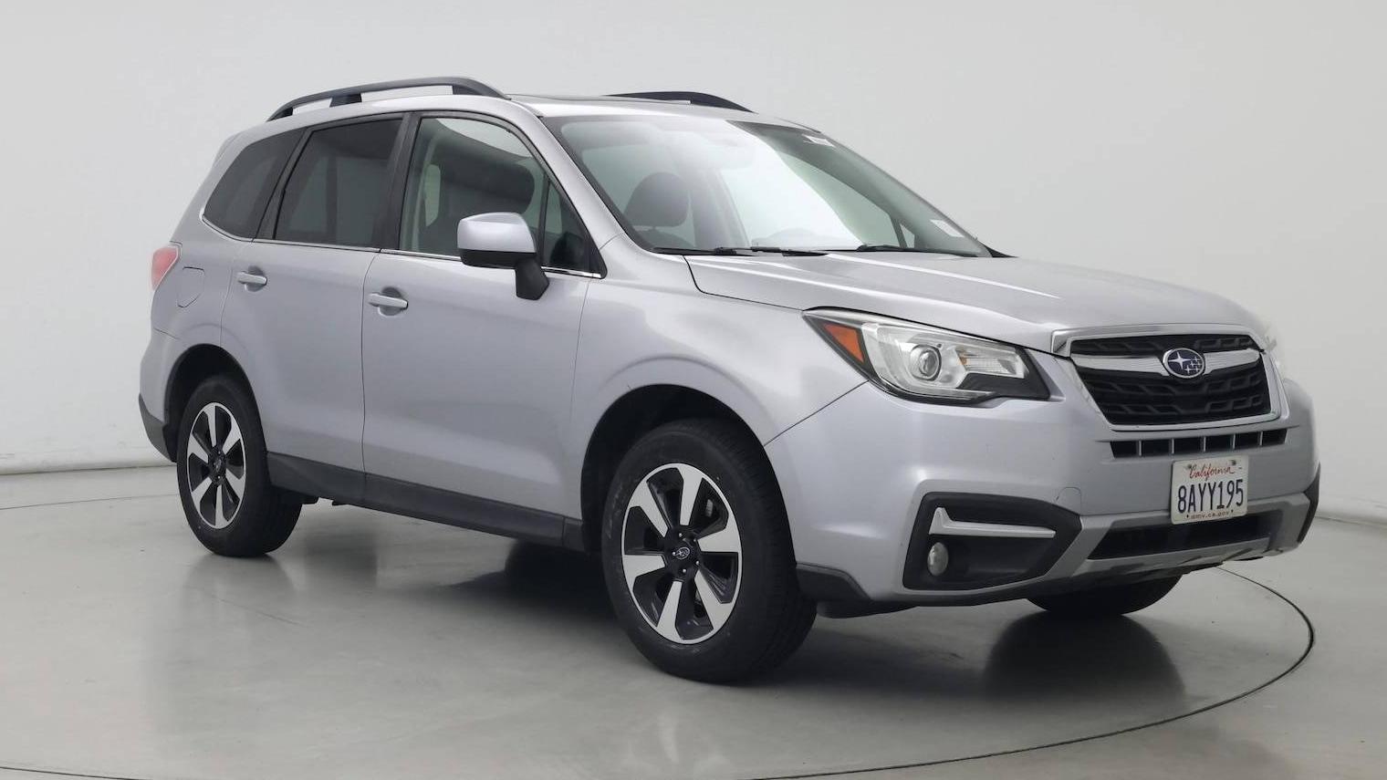 SUBARU FORESTER 2018 JF2SJARC3JH430571 image