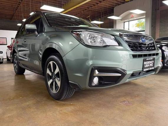 SUBARU FORESTER 2018 JF2SJAJC2JH432632 image