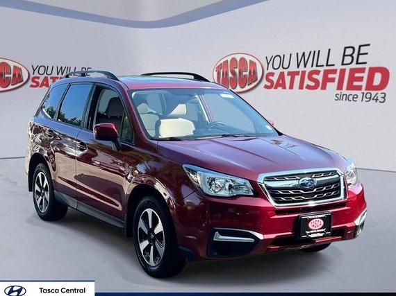 SUBARU FORESTER 2018 JF2SJAEC0JH561866 image