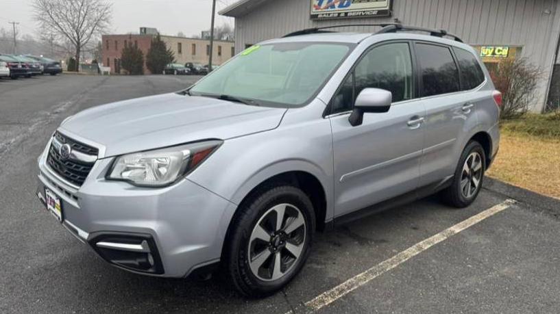 SUBARU FORESTER 2018 JF2SJAJC5JH432477 image