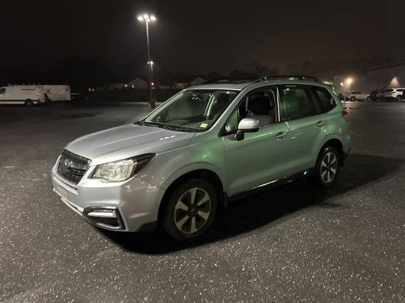 SUBARU FORESTER 2018 JF2SJAGC4JH479670 image SUBARU FORESTER 2018 JF2SJAGC4JH479670 image