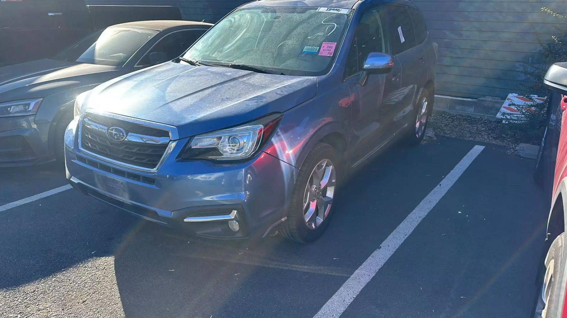 SUBARU FORESTER 2018 JF2SJAWCXJH407776 image