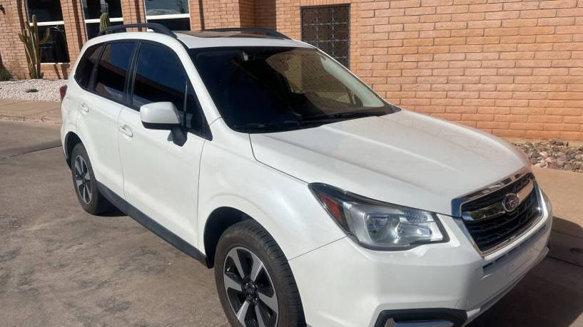 SUBARU FORESTER 2018 JF2SJAGCXJH481424 image