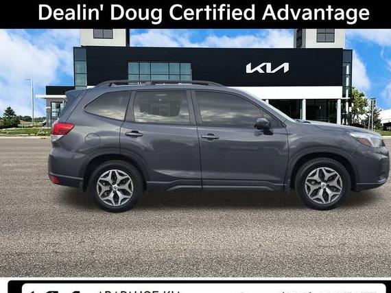 SUBARU FORESTER 2021 JF2SKAJC9MH484227 image