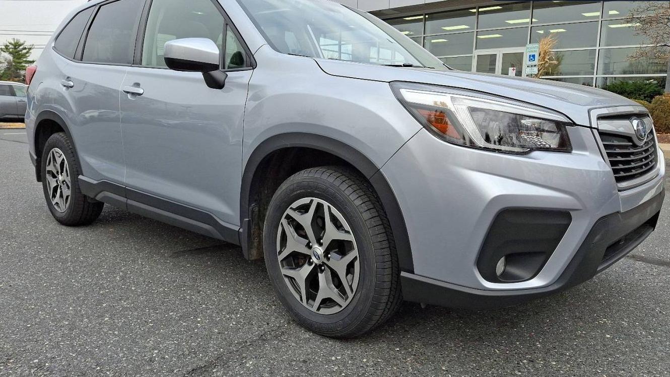 SUBARU FORESTER 2021 JF2SKAJC1MH592499 image